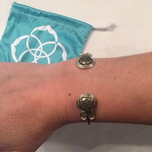 Kendra Scott bracelet